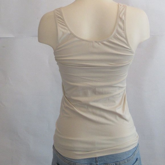 Babaton Aritzia  top tank with a round neckline Women  Beige  Medium/ large - Picture 4 of 7